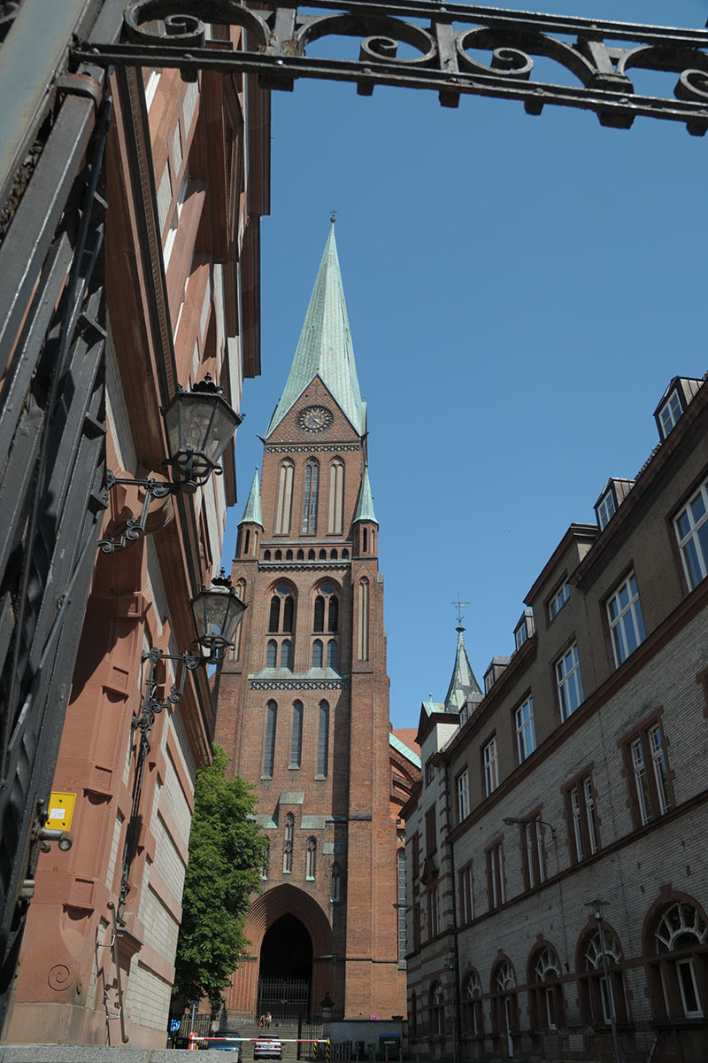 2009-07-zz04_1_Dom-Schwerin-a_2009-06-22_1518-48_ute-zohles_17 Domkirche Schwerin (Foto: Ute Zohles)
