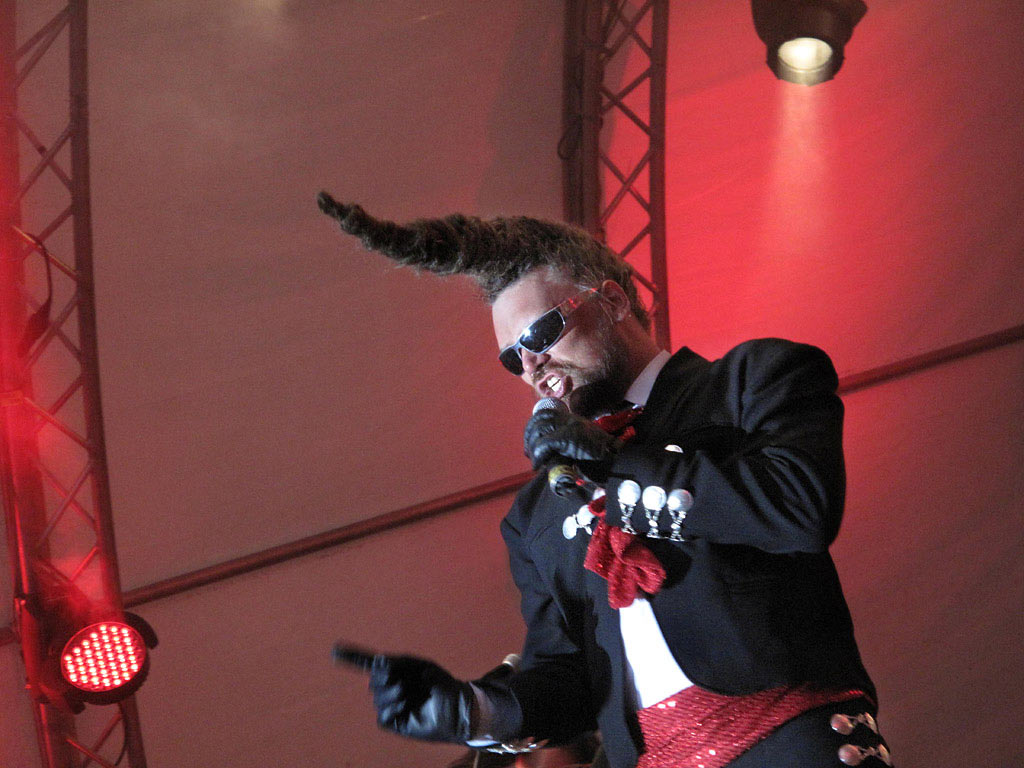 Serie: Die spinnen, die Finnen (Foto: Manuela Hahnebach)