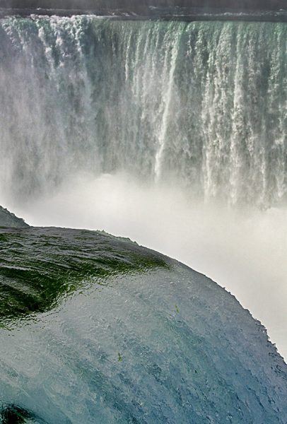 Unbändiges Wasser (Foto: Karl-Heinz Richter)