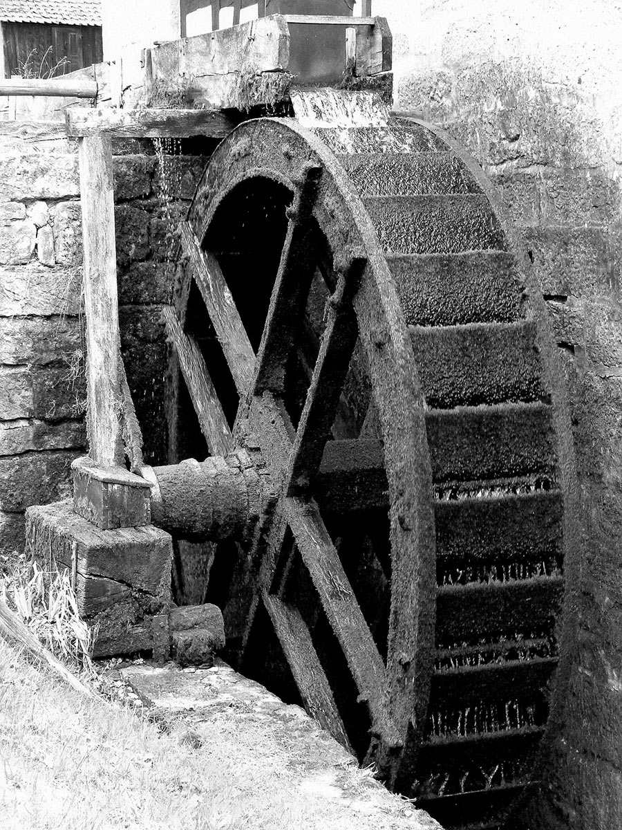 2012-06-01_01_P1070068-001_khr_15 Mühlrad (Foto: Karl-Heinz Richter)