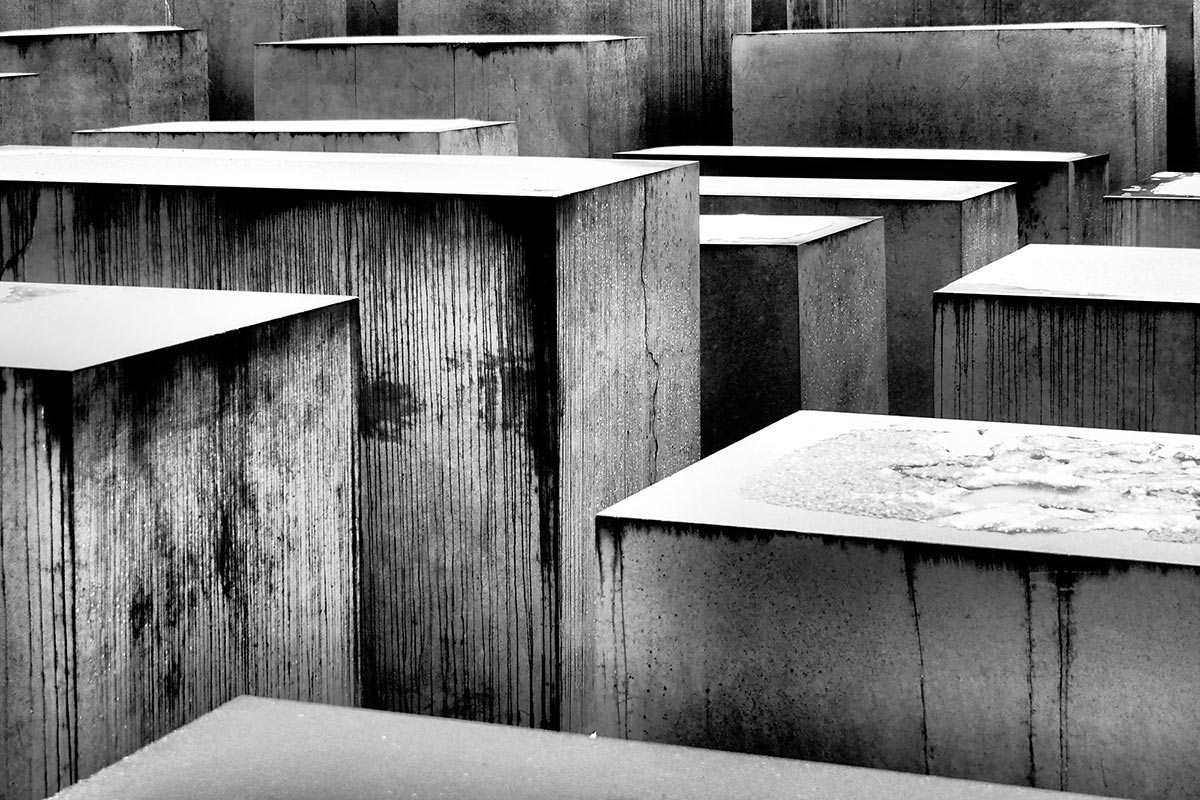Serie: Holocaust Mahnmal Berlin (Foto: Manuela Hahnebach)
