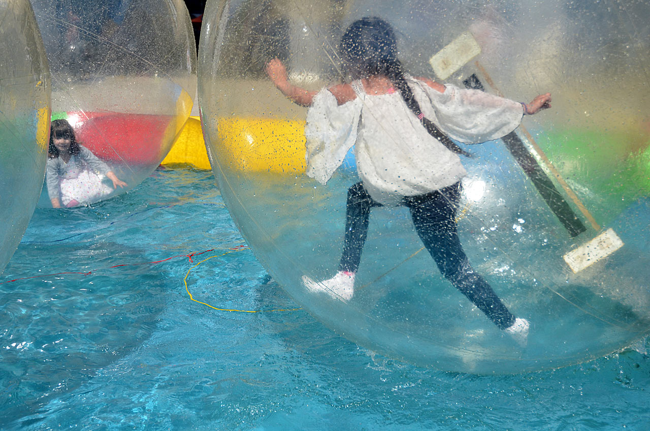 2013-07-39_wasserspiele_gg_15 Wasserspiel (Foto: Günter Giese)
