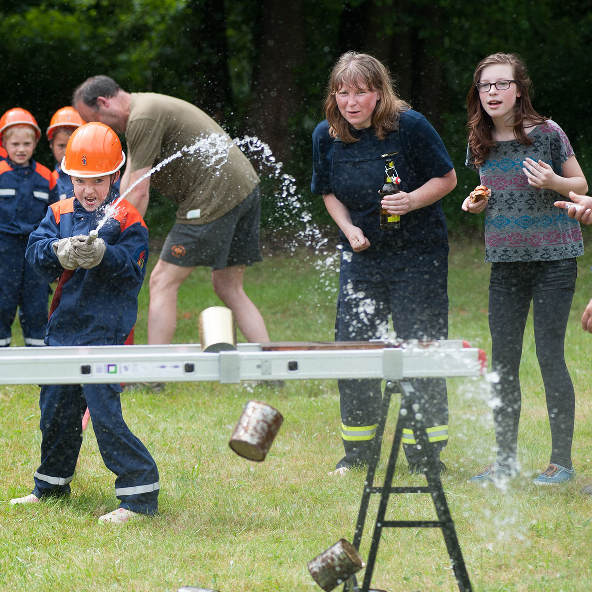2013-07-zz04_01_loeschangriff-3_upf_18_2 Serie: Löschangriff (Foto: Uli Pfeufer)