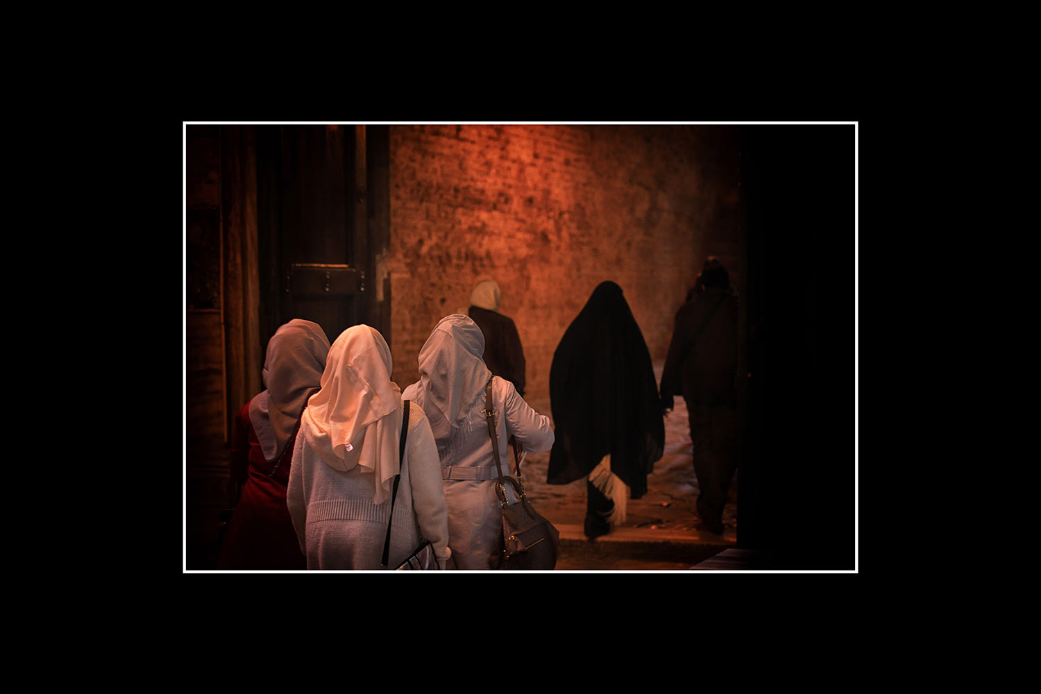 2013-fotoausstellung-istanbulofoten-03_frauenbewegung_jg Frauenbewegung (Foto: Jens Gutberlet). Fotoausstellung Istanbulofoten . Landratsamt Hildburghausen . 2013