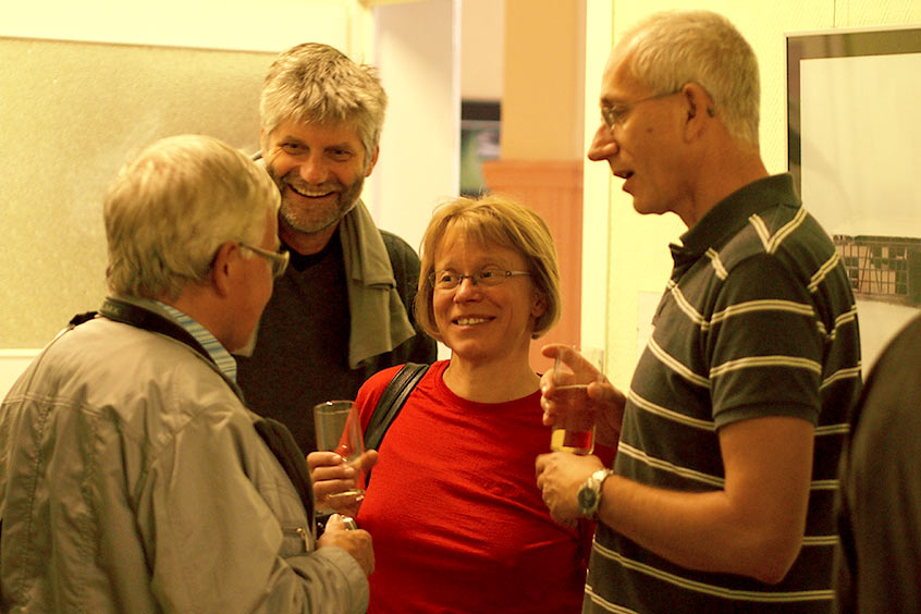 2013-fotoausstellung-stein-und-bein-eroeffnung-P6047372 Karl-Heinz Richter, Andreas Kuhrt, Manuela Hahnebach, Eckardt Schön . Eröffnung der Fotoausstellung Stein & Bein . Musikschule Suhl . 2013
