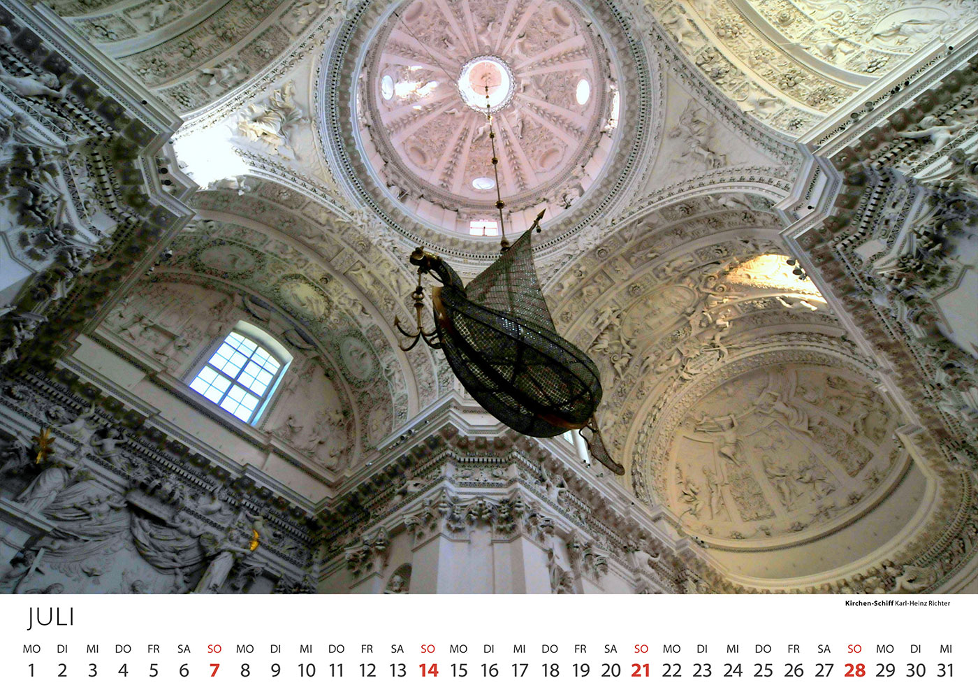 2013-kalender-fotoclub-kontrast-suhl-07 Kalender Fotoclub Kontrast 2013: Kirchen-Schiff (Foto: Karl-Heinz Richter)
