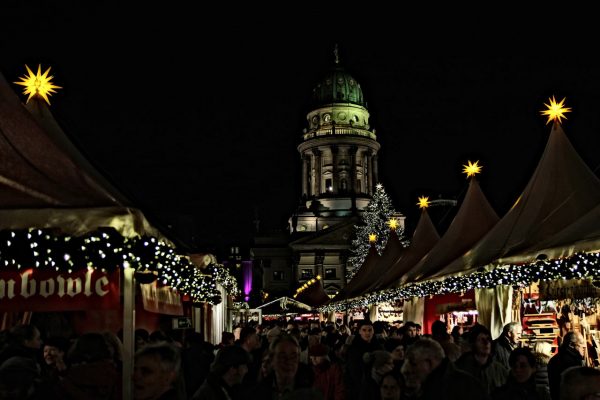 Berliner Weihnachtsmarkt (Foto: Roland Kastner)