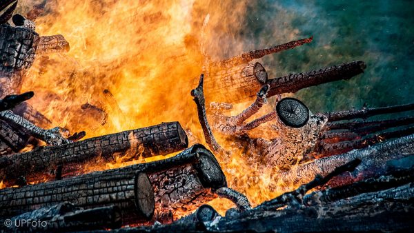 Osterfeuer (Foto: Uli Pfeufer)