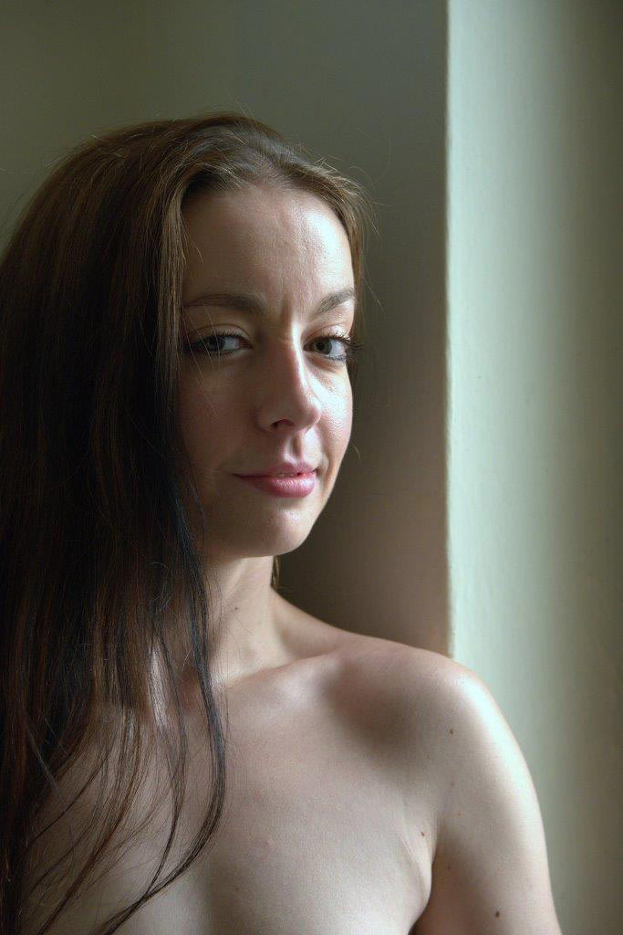 Serie: Aktmodell (Foto: Karl-Heinz Richter)