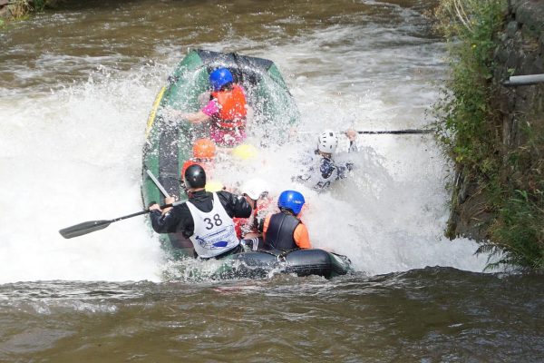 Serie: Wildwasser (Foto: Roland Kastner)
