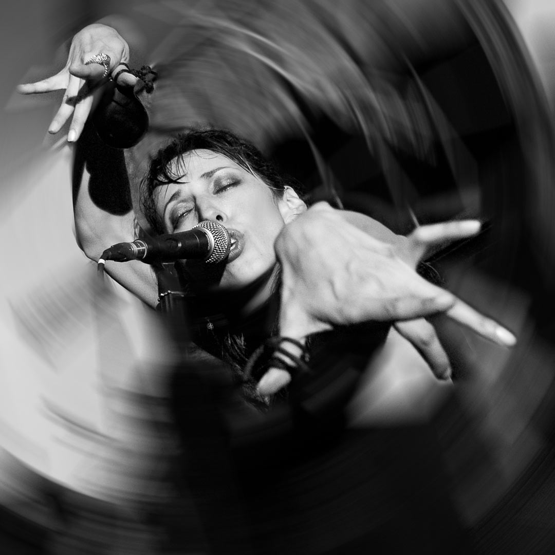 2015-fotoausstellung-musiker-upf-bilder-Kastagniettentaenzerin Kastagniettentaenzerin (Foto: Uli Pfeufer)