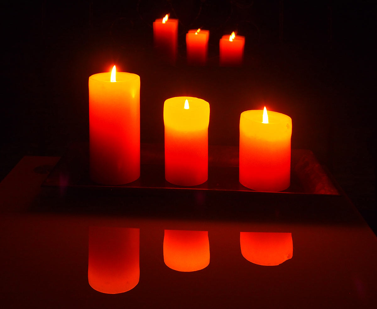 Kerzenschein (Foto: Manuela Hahnebach)