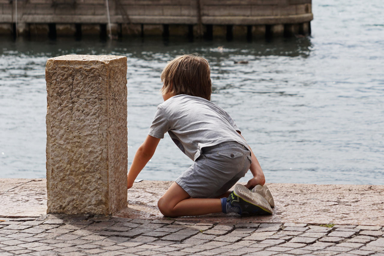 Serie: Am Hafen (Foto: Roland Kastner)