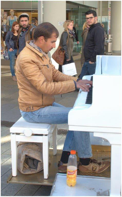 Piano blanco (Foto: Karl-Heinz Richter)