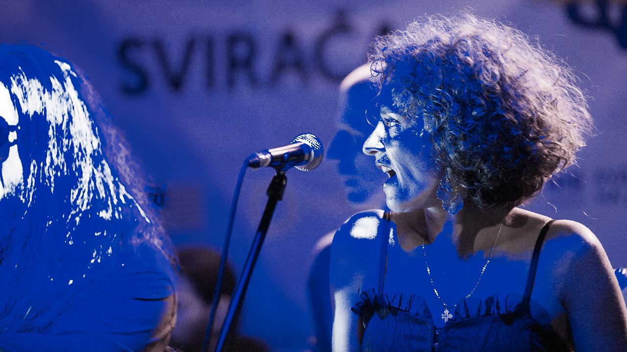 2016-10-24-lady_in_blue-upf-6 Lady in Blue (Foto: Uli Pfeufer)