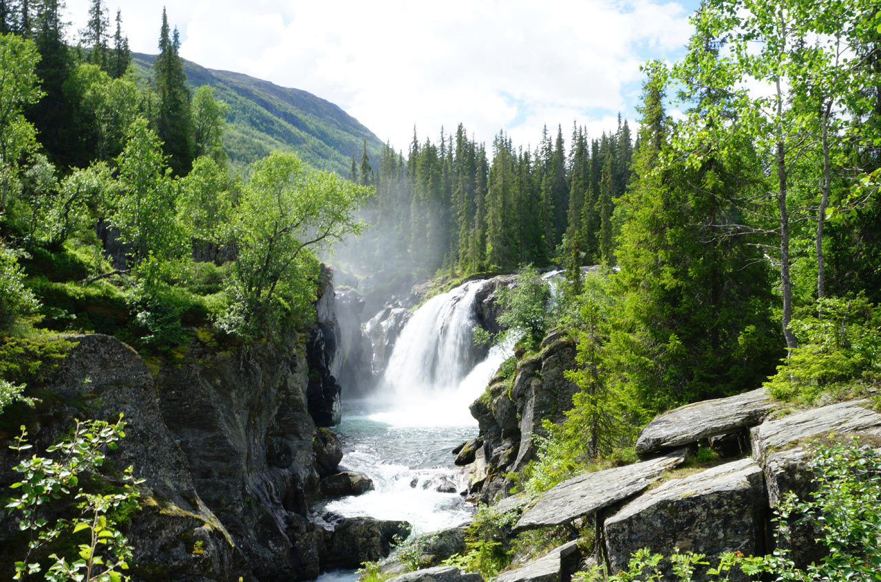 2016-11-29-Rjukandefossen-DSC05953-SR-5.33 Rjukandefossen (Foto: Sylvi Raakow)