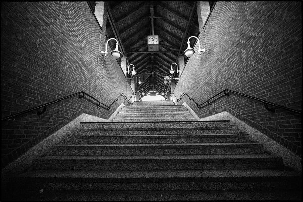 Bahnhofstreppe (Foto: Rainer Koch)