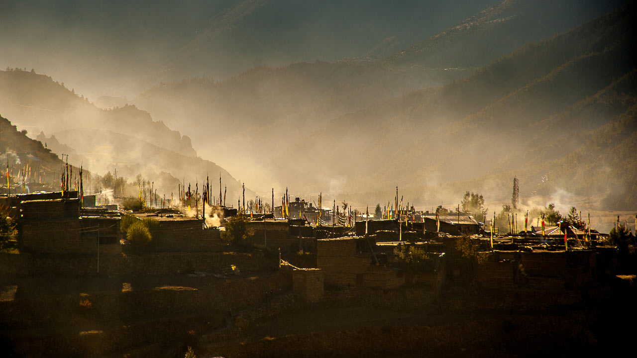 Erwachendes Dorf (Foto: Uli Pfeufer)