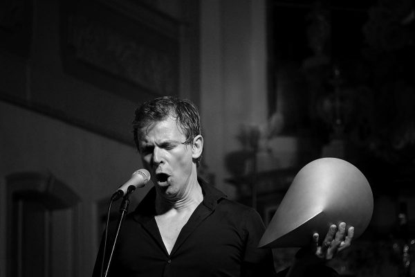 Serie: Vokalist Christian Zehnder (Foto: Manuela Hahnebach)