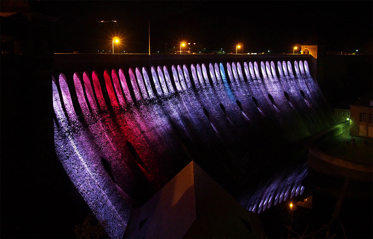 2017-05-zz01-2-lichtspiel-MH-6-1 Serie: Lichtspiel (Foto: Manuela Hahnebach)