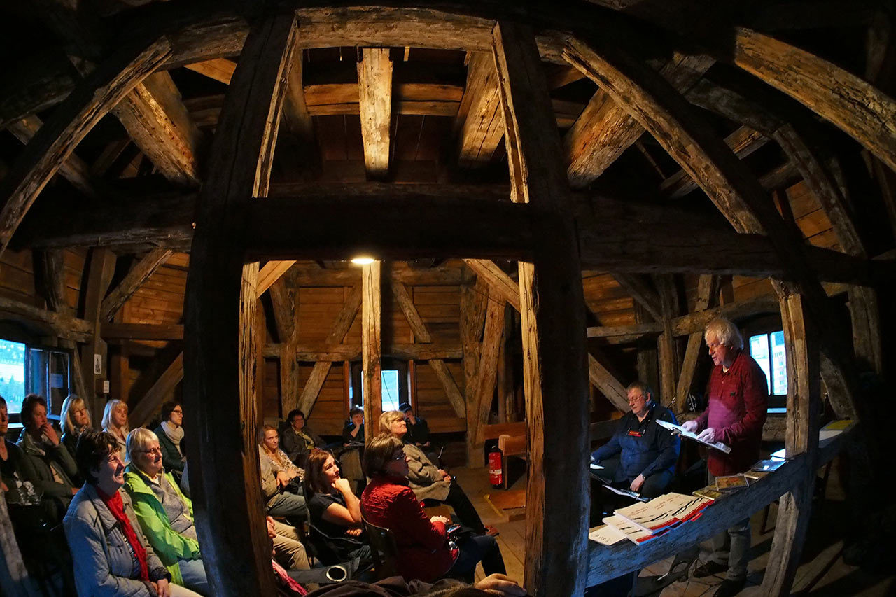 2017-06-09-lesung-im-kirchturm-MH-6.25 Lesung im Kirchturm (Foto: Manuela Hahnebach)