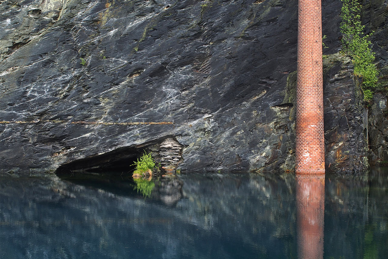 2017-06-17-Schiefer-Schacht-und-Schornstein--P0061066-AK-6.25 Schiefer, Schacht und Schornstein (Foto: Andreas Kuhrt)