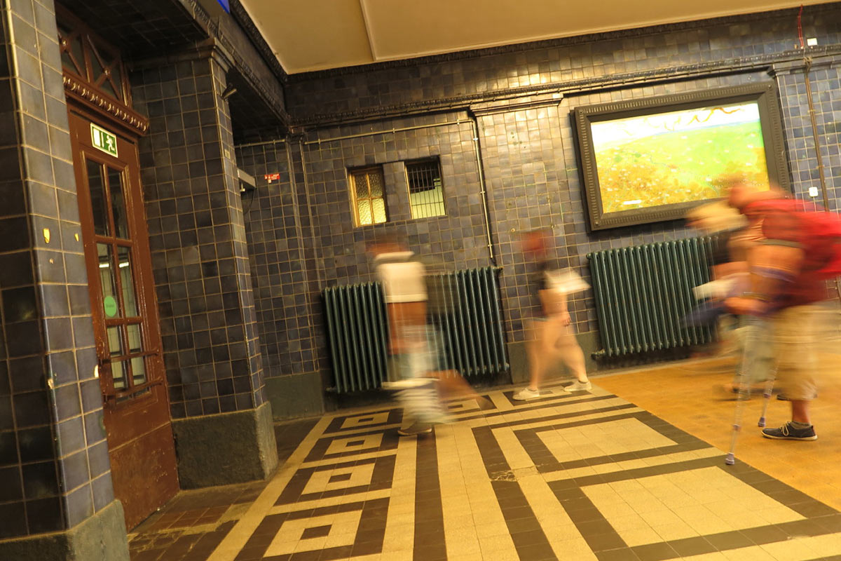 2017-Bild-des-Jahres-04-Bahnhof-PMS-4.33 Bahnhof (Foto: Peter Maximilian Schmidt)