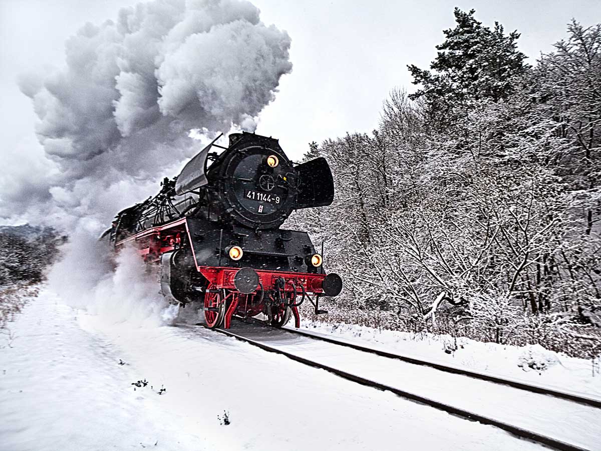 2017-Bild-des-Jahres-56-Rodelblitz-FH-4.66 Rodelblitz (Foto: Frank Hausdörfer)