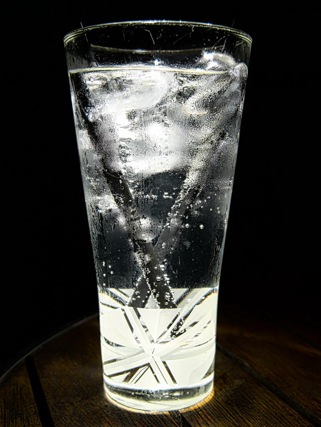 Mond im Glas (Foto: Roland Kastner)