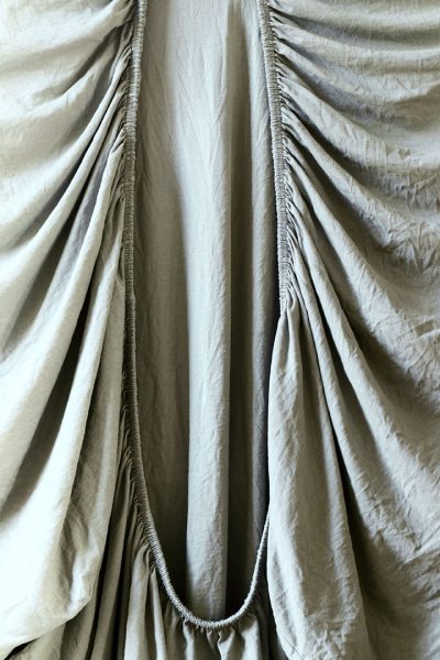 Faltenwurf (Foto: Peter Maximilian Schmidt)