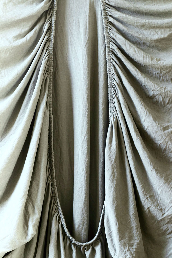 2019-Bild-des-Jahres-28-Faltenwurf-pms-7.33 Faltenwurf (Foto: Peter Maximilian Schmidt)