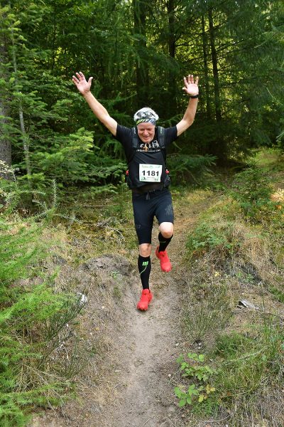 Im Suhler Stadtwald . Südthüringentrail 2020 (Foto: Günter Giese)