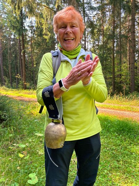 Anfeuern im Suhler Stadtwald . Südthüringentrail 2020 (Foto: Manuela Hahnebach)