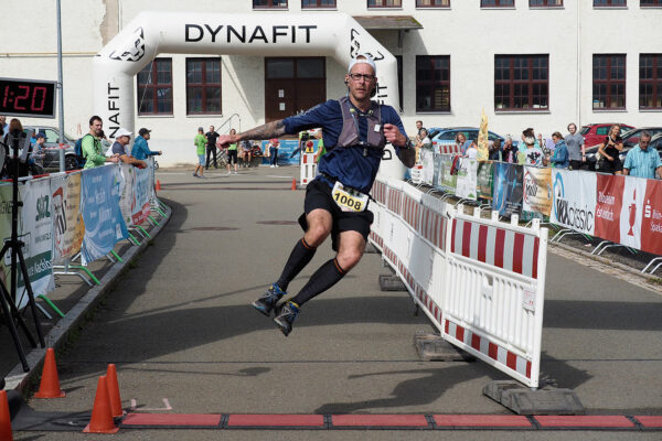 Südthüringentrail 2021: im Ziel: Milan Chudaske (Foto: Andreas Kuhrt)