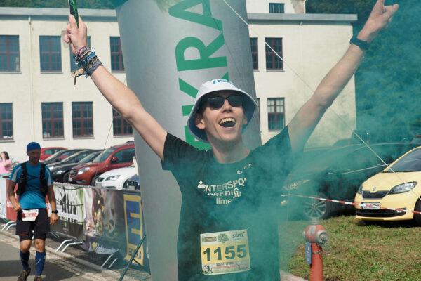 Südthüringentrail 2021: im Ziel: Adrian Koch (Foto: Andreas Kuhrt)