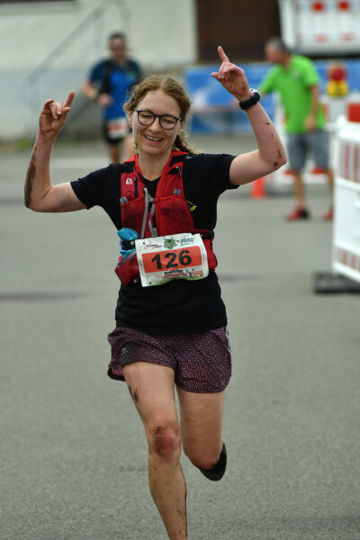 Südthüringentrail 2021: im Ziel: Helén Schrötter (Foto: Günter Giese)