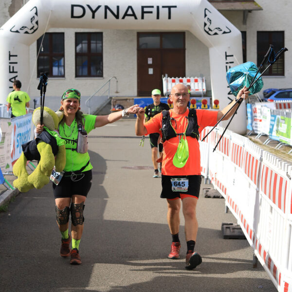 Südthüringentrail 2021: im Ziel: Sonja & Detlef Kley (Foto: Kerstin Wolff)