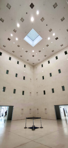 Bibliothek (Foto: Peter Maximilian Schmidt)