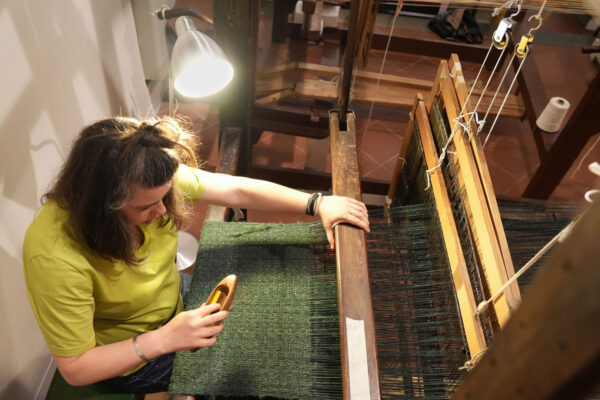 Serie: Am Webstuhl 1 (Foto: Roland Kastner)