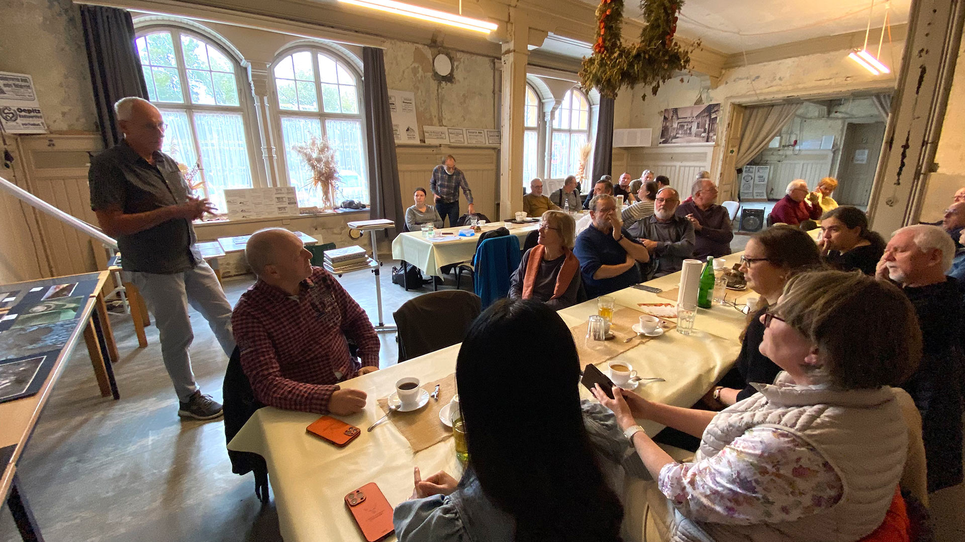 2025-10-18-poessneck-thueringer-fototag-rosengarten-IMG_8810ak 35. Thüringer Fototag Pößneck 18.10.2025: Rosengarten (Foto: Andreas Kuhrt)