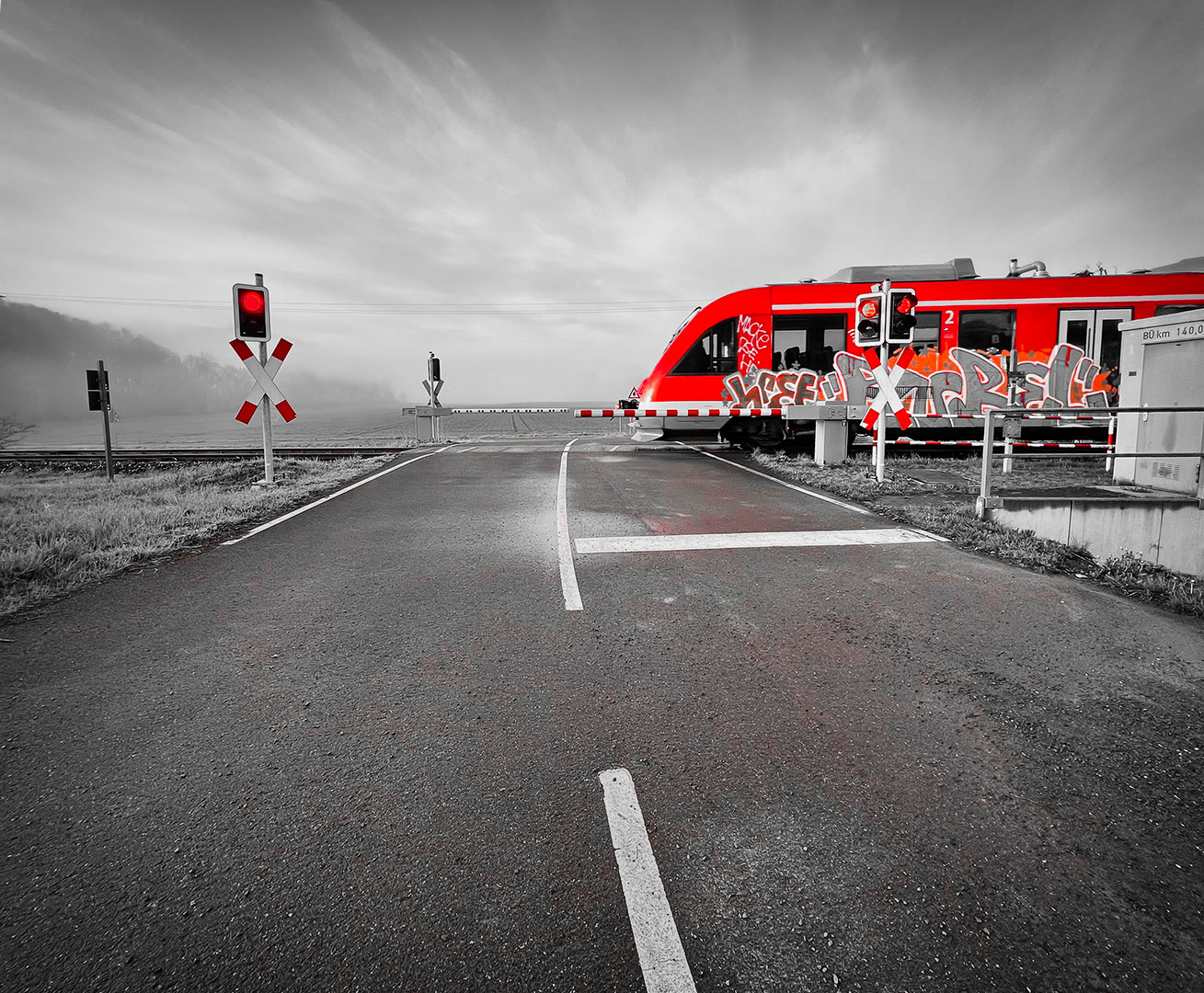 Serie: Bahnübergang 2 (Foto: Manuela Hahnebach)