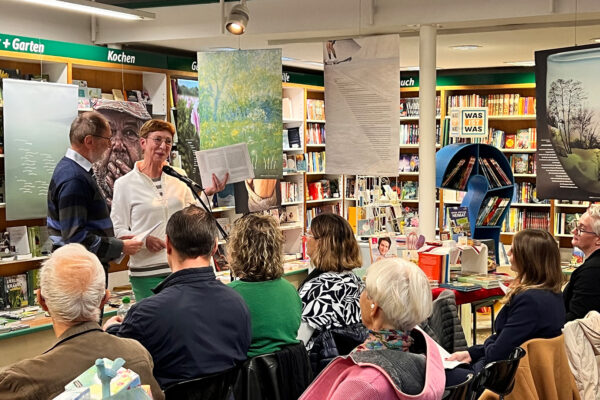 Buchhaus Suhl 26.09.2025: Premiere Literaturkalender 2026: Holger Uske und Ulrike Blechschmidt (Foto: Manuela Hahnebach)