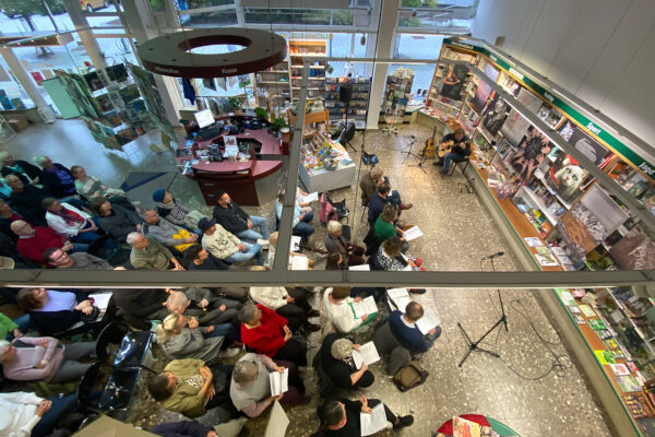 Buchhaus Suhl 26.09.2025: Premiere Literaturkalender 2026 (Foto: Andreas Kuhrt)