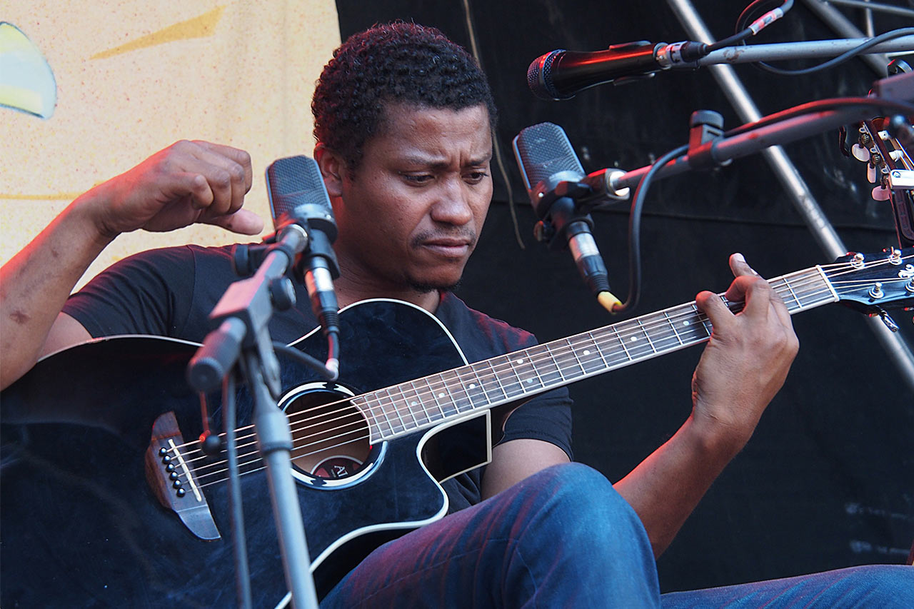 zz01-4-Guitarero-ak-6 Serie: Guitarero (Foto: Andreas Kuhrt)